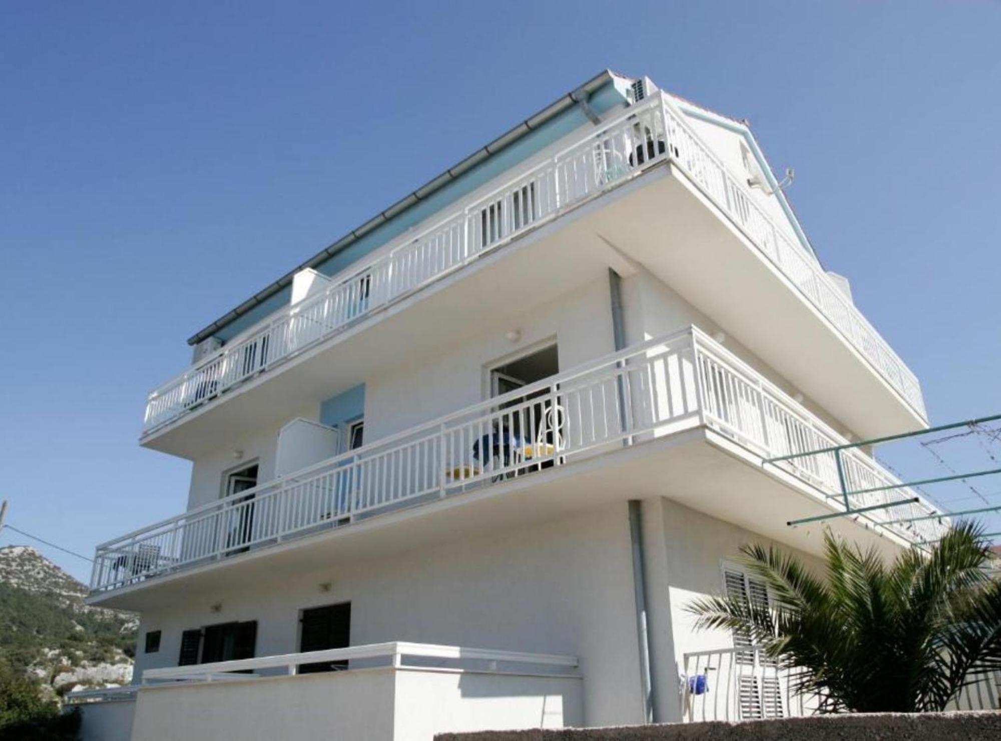 Apartments Trogrlic ฮวาร์ ห้อง รูปภาพ